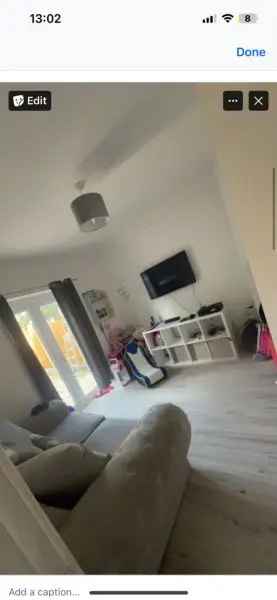 3 Bed Semi Detached House Huge Garden Cm26ed