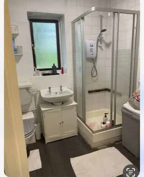 Bungalow New Kitchen Farmland Views Wet Room Near Shops