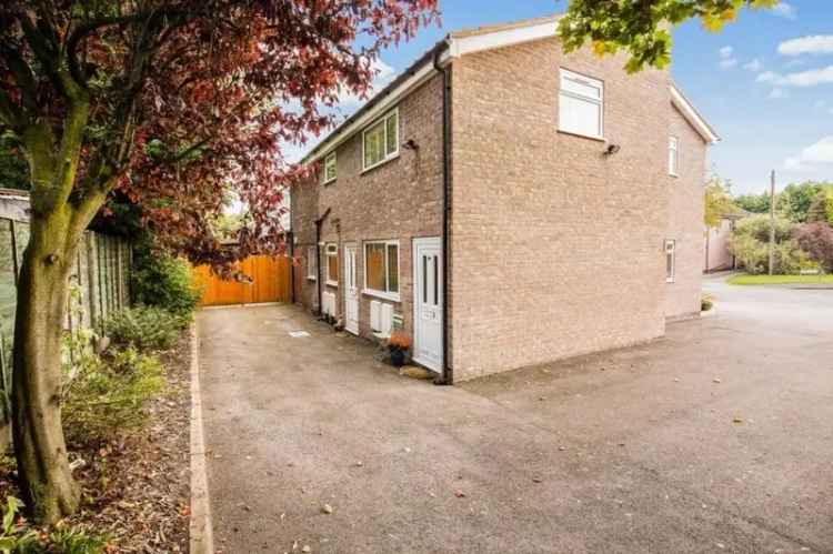 2 bedroom  Flat for sale, Goostrey, Cheshire, CW4