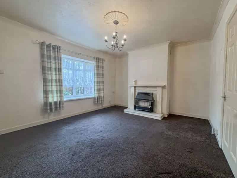 2 Bedroom Semi Detached House Congleton Cheshire CW12