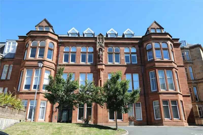 2 Bedroom Apartment to Rent in Glasgow West End