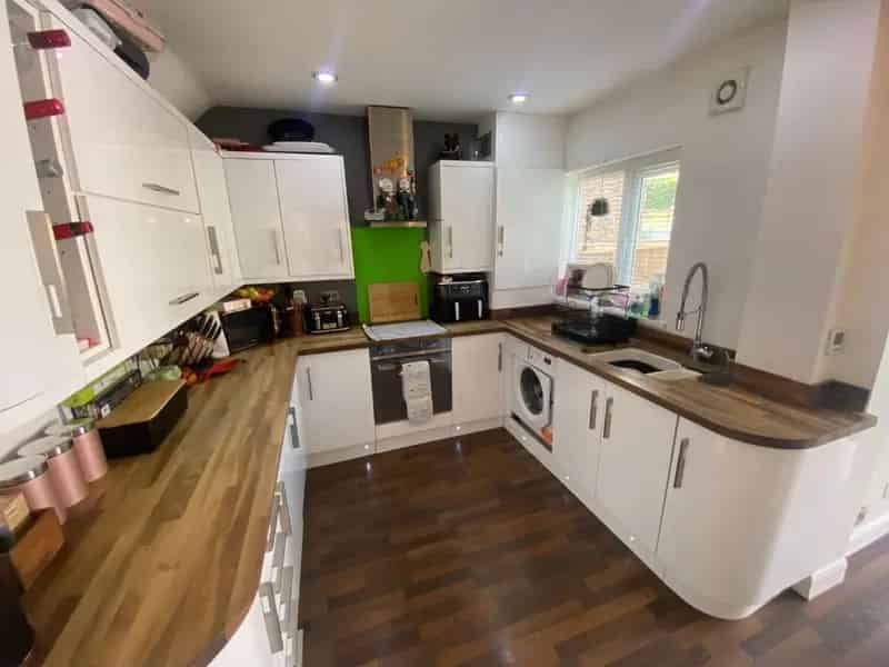 3 Bed Terraced House for Sale in Springhead, Oldham
