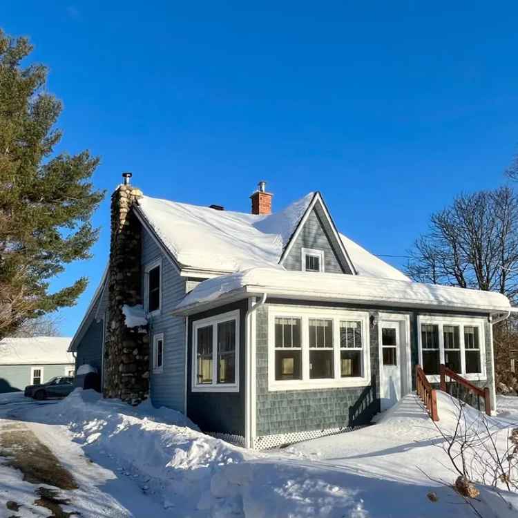 Charming Ancestral Home on 5+ Acres near Lake Memphremagog