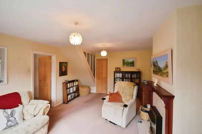 4 Bedroom Semi Detached House For Sale Wingerworth Derbyshire