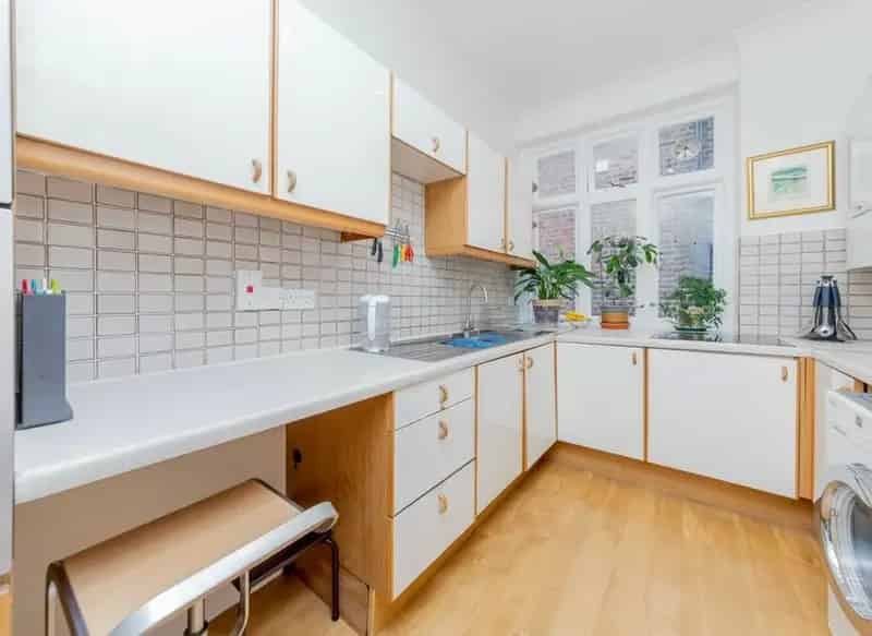 3 Bedroom Hampstead Maisonette with Two Terraces and Parking