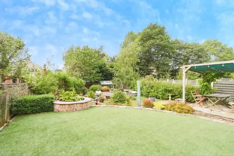 Four Bedroom Extended Home For Sale in Guiseley
