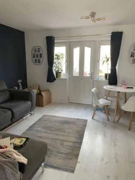 House For Rent in Calderdale, England