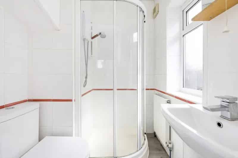 4 Bedroom Detached House For Sale Near Excellent Schools