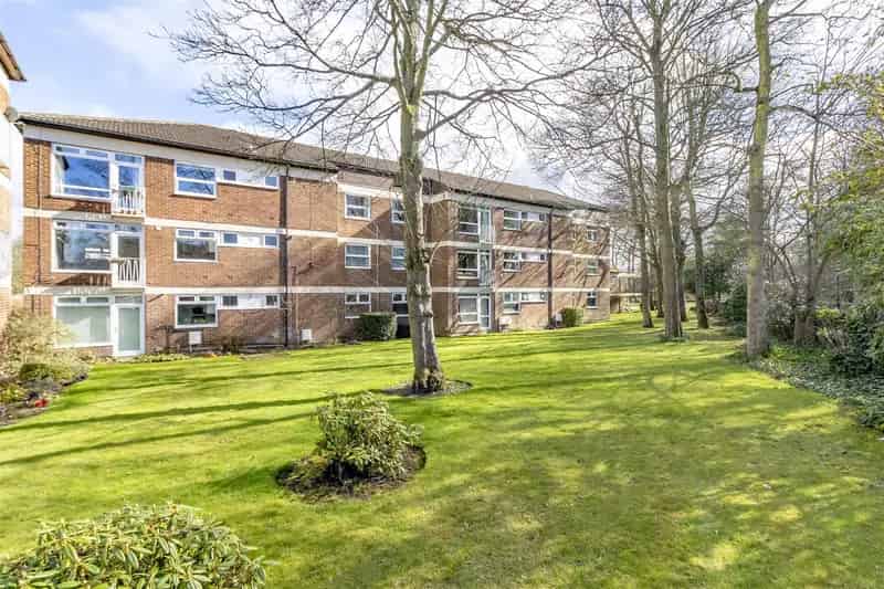 3 Bedroom Apartment to Rent Near Outer Ring Road