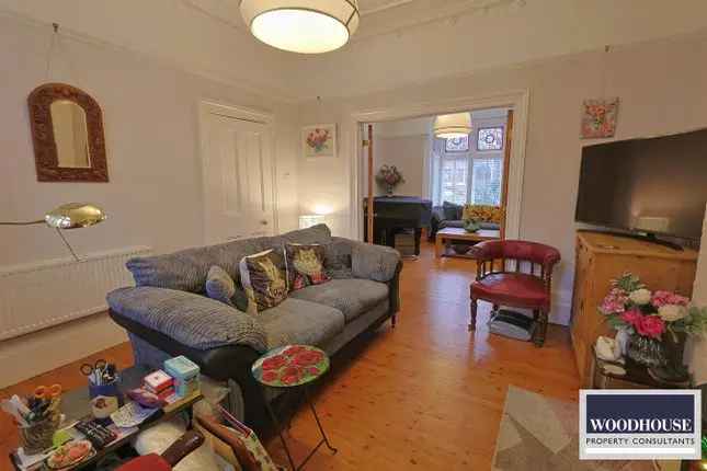 Terraced house for sale in Muswell Road, London N10