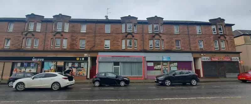 Ground Floor Retail Unit with Large Display Windows