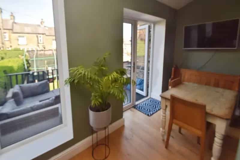 3 Bedroom House For Sale Near Excellent Schools and Transport