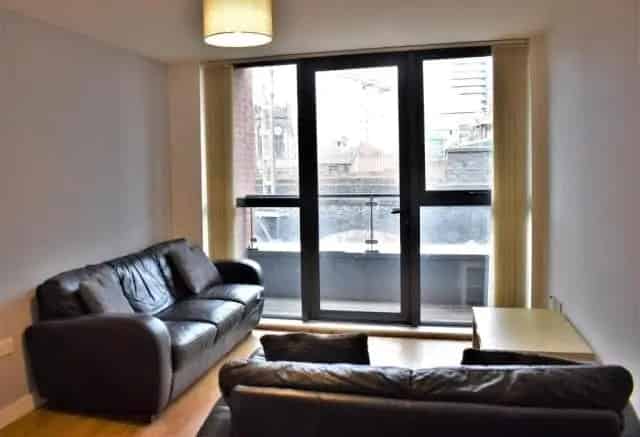 2 Bed Apartment Near Deansgate Salford Central