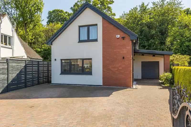 4 Bedroom Detached House for Sale Barnton