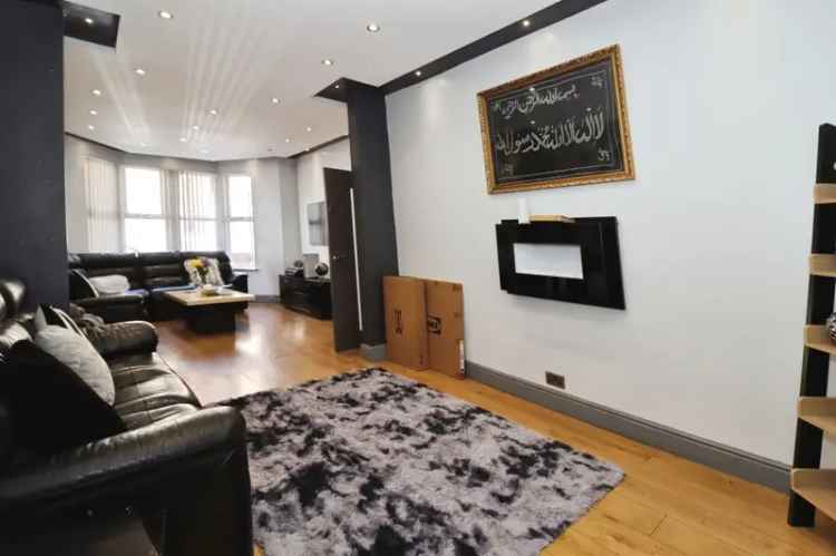 Victorian Bay Fronted House 3 Beds 2 Baths GCH Gardens Fishponds