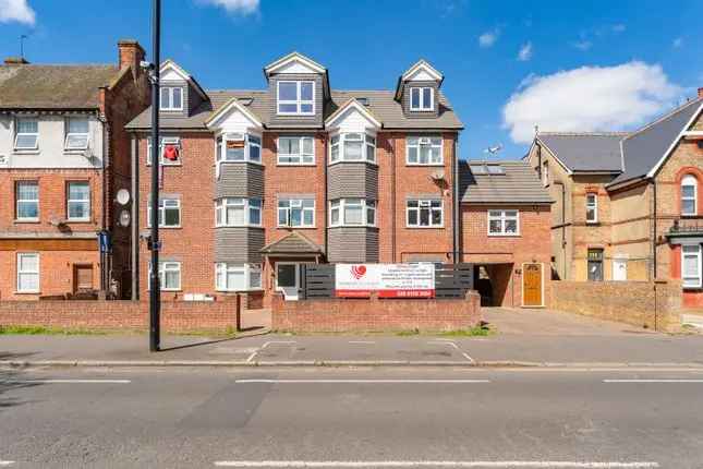 Block of flats for sale in Hanworth Road, Hounslow TW3