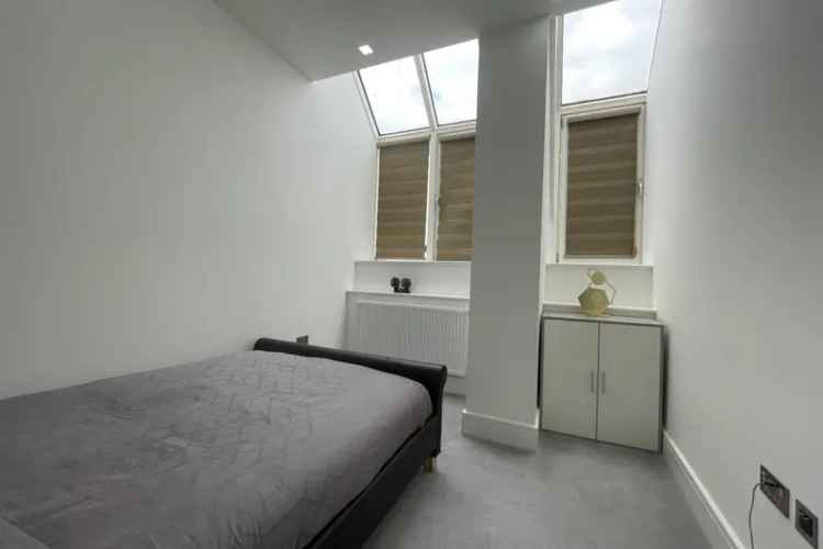 Two Bedroom Apartment Ipswich Town Centre Zero Deposit Available