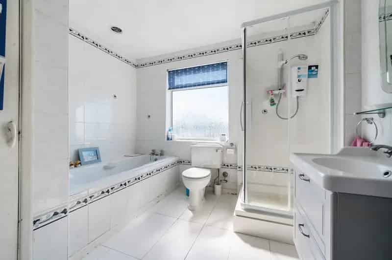 4 Bedroom House For Sale - Family Home with Great Potential