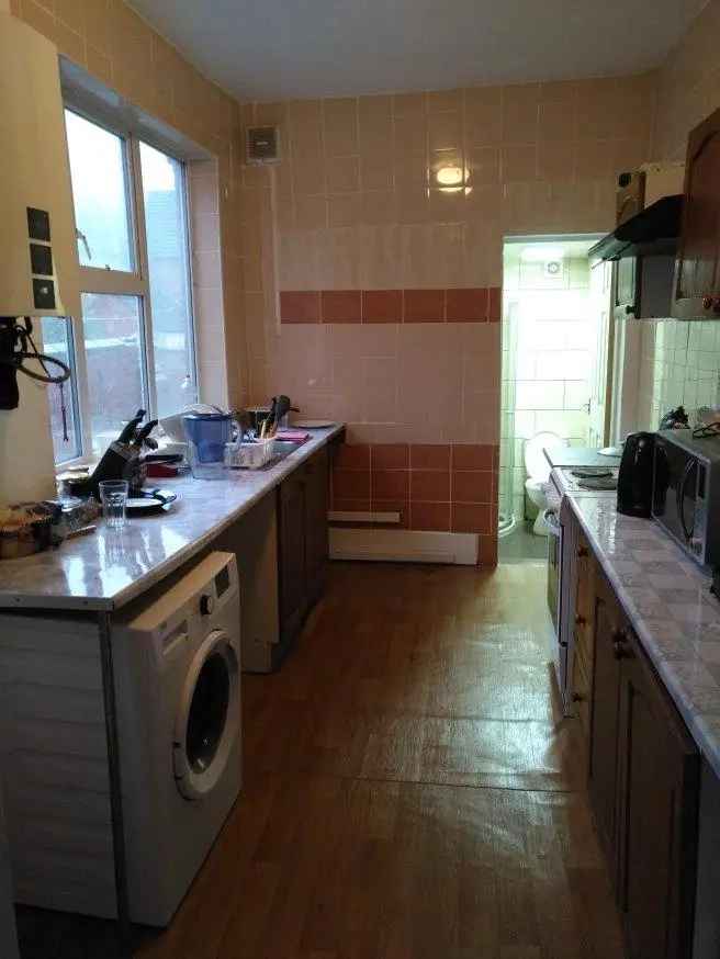 4 Bedroom Student House Share to Rent