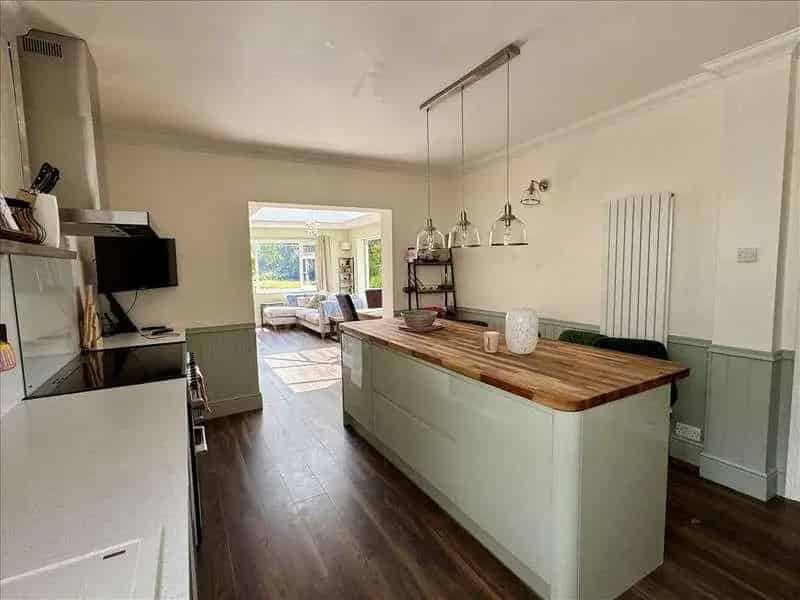 4 Bed Detached Bungalow For Sale Large Mature Gardens