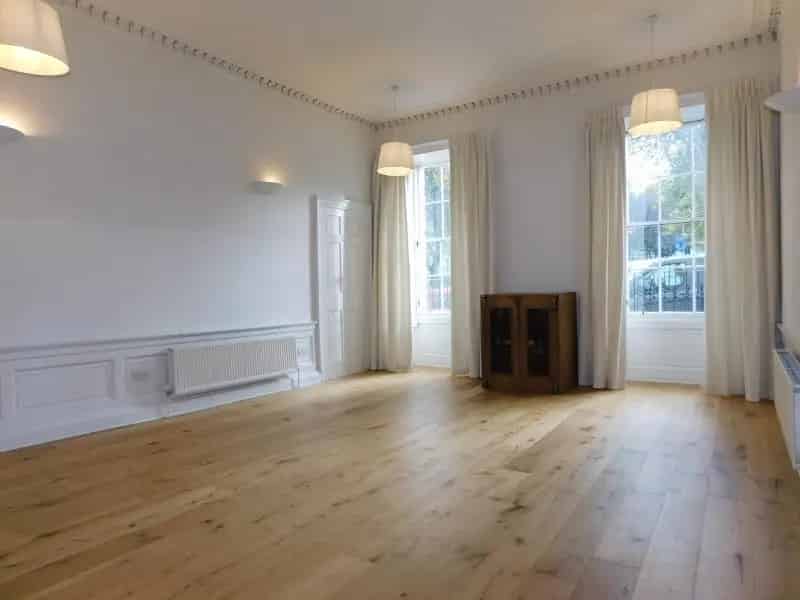 4 Bedroom Flat to Rent Gayfield Square