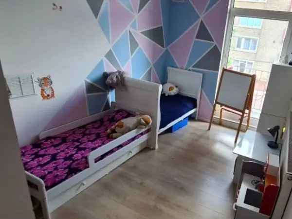 Flat For Rent in London, England