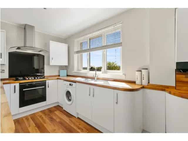 2 Bedroom End of Terrace Villa for Sale
