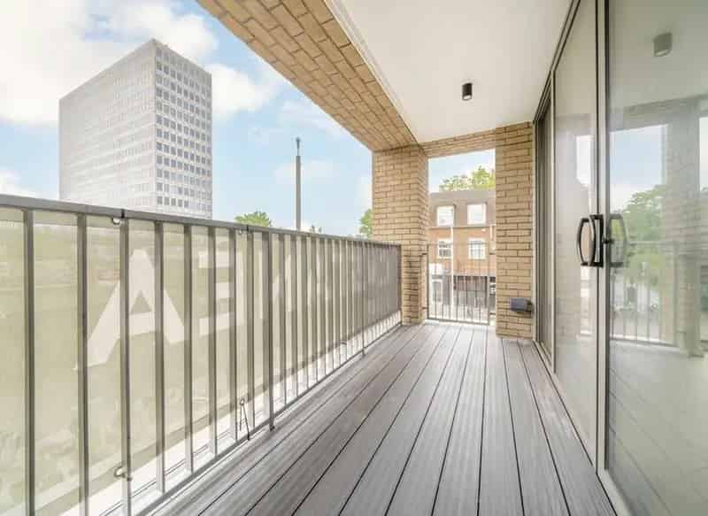 Industrial property For Sale , London, England