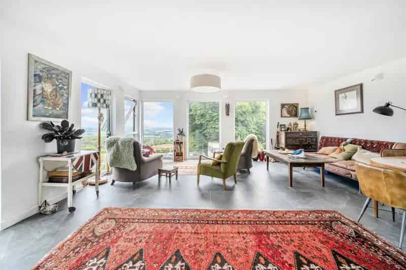 3 Bedroom Bungalow with Panoramic Views