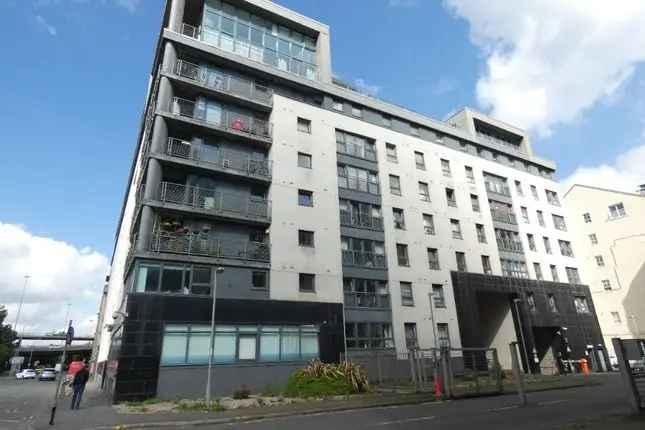 Flat to rent in Wallace Street, Tradeston, Glasgow G5