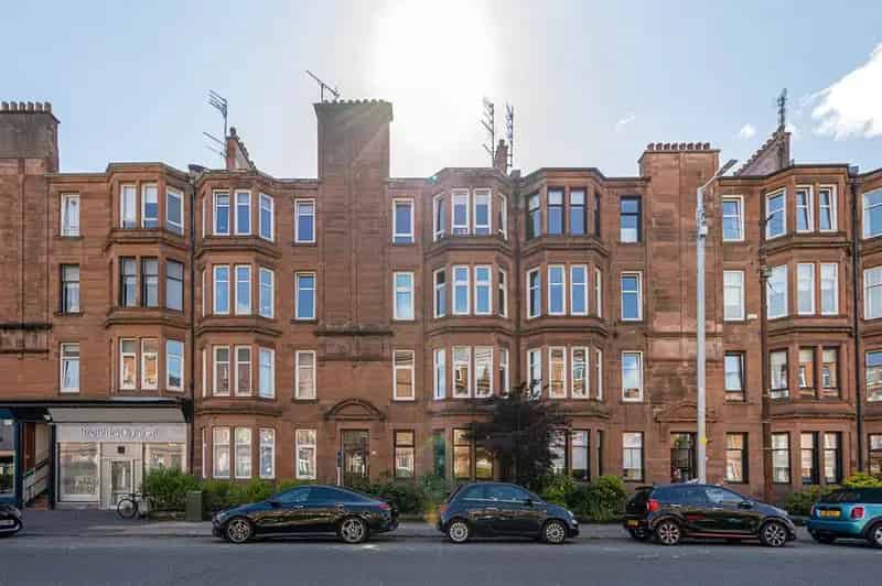 2 Bedroom Apartment for Sale Byres Road Glasgow
