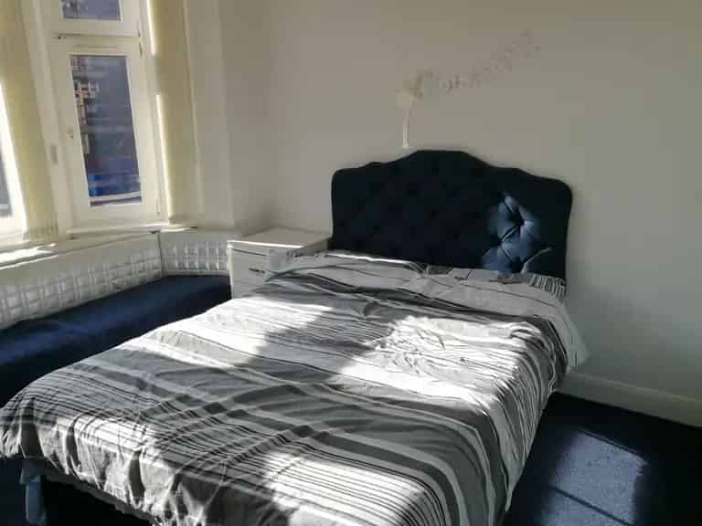 2 Bedroom Flat Share to Rent