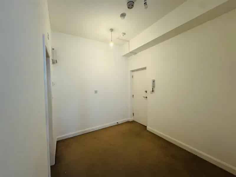 1 Bedroom Furnished Apartment Bradford City Centre