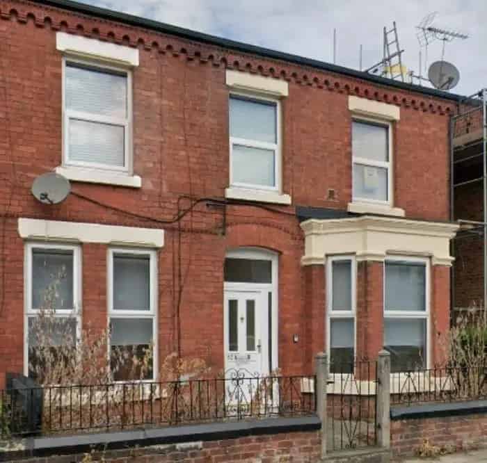 2 Bed Flat Wavertree Ground Floor Gas Central Heating Parking