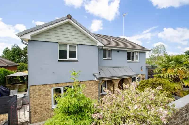 4 Bedroom Detached House for Sale in Halgavor Park Bodmin