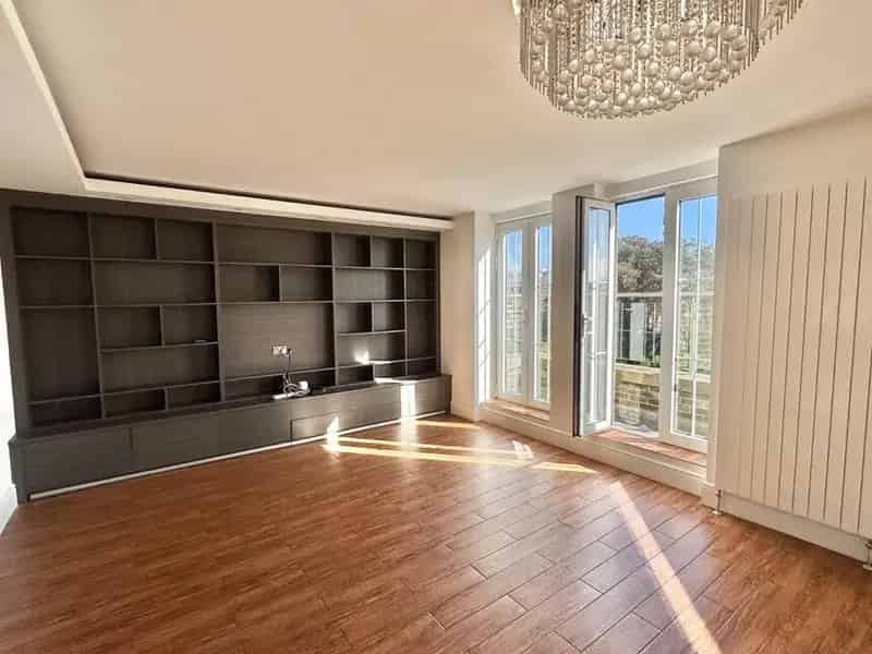 2 Bedroom Flat for Sale Folkestone Kent CT20