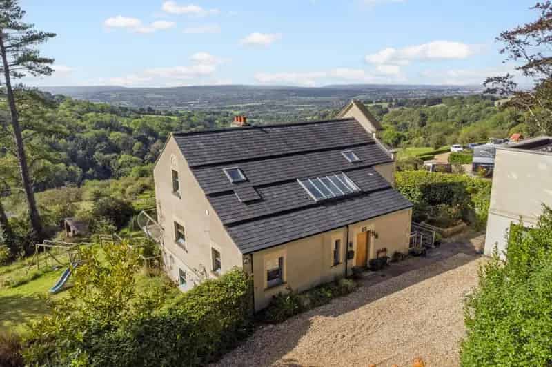 5 Bedroom Detached House for Sale Near Bath