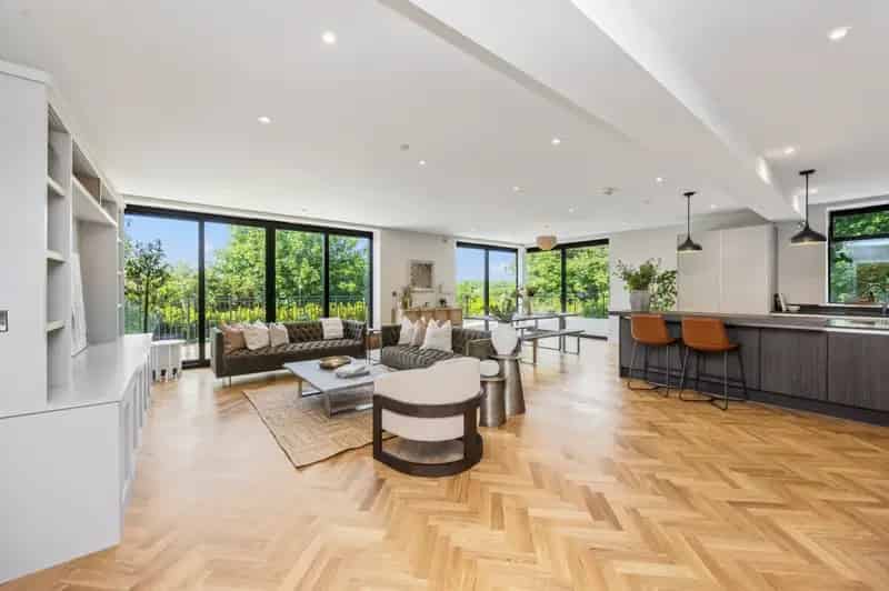 Stunning 5-Bedroom Detached House for Sale in Brighton Hove