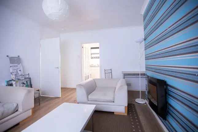 Flat for sale in Glenturret Street, Glasgow G32