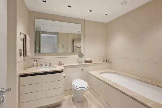 Flat to rent in Knightsbridge, London SW7