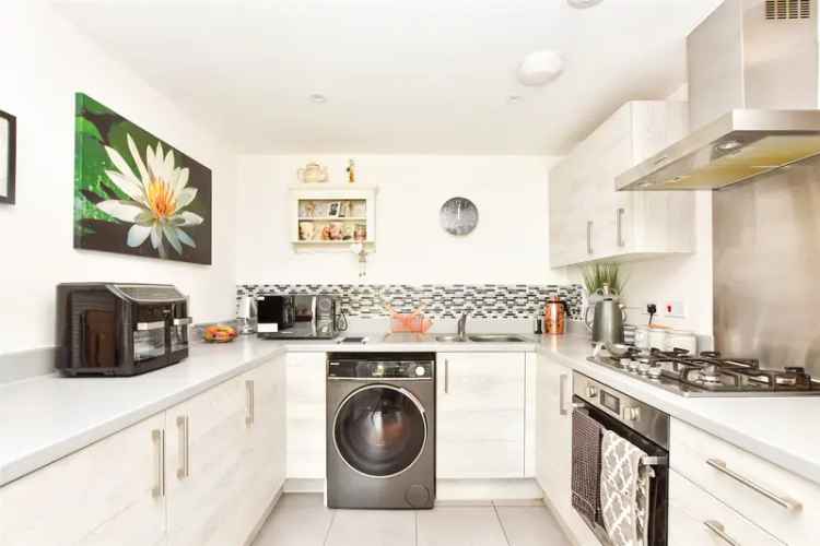 1 Bedroom Apartment for Sale Semi Rural Location