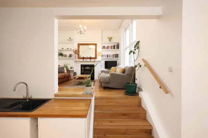 4 Bedroom Semi-Detached House for Sale Redland
