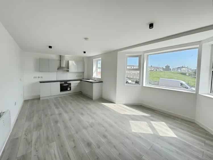 2 Bedroom Flat to Rent Blackpool Lancashire FY1 Modern Open Plan Living EPC A