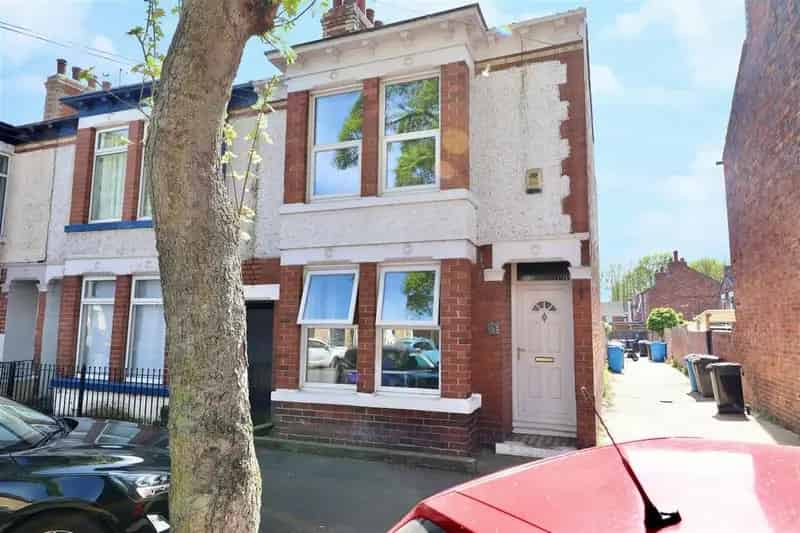 2 Bedroom House for Sale