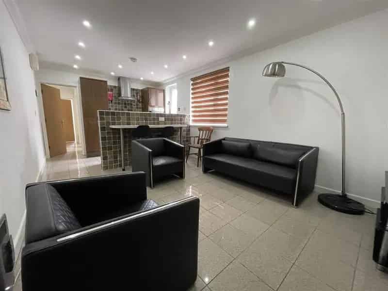 1 Bedroom Apartment near Cardiff City Centre - 2025-2026 Academic Year