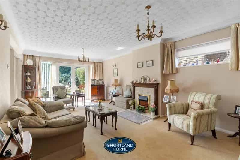 4 Bedroom Detached House to Rent in Earlsdon, Coventry