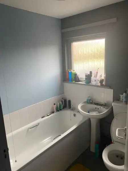 Flat For Rent in Fenland District, England