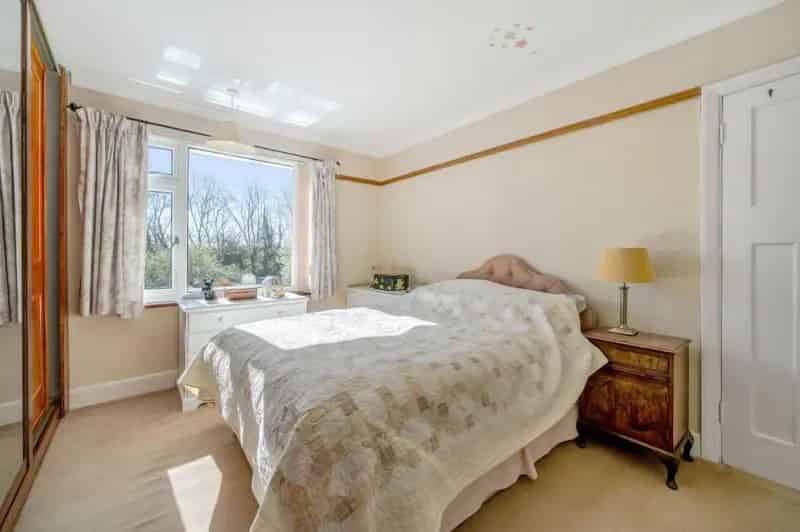 3 Bed House for Sale in Basingstoke