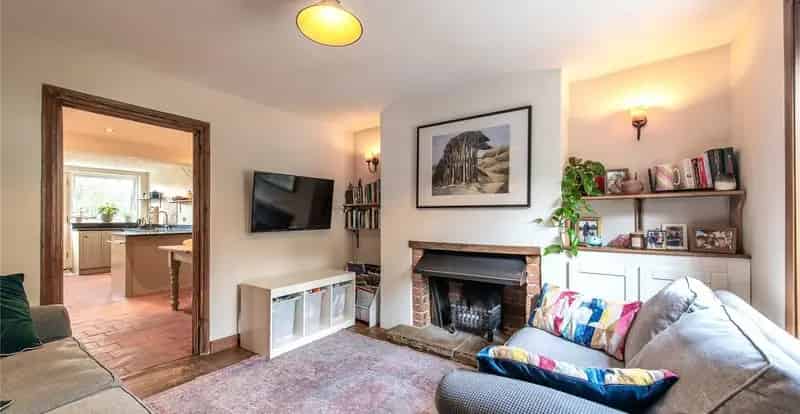 2 Bedroom Cottage for Sale in Linton