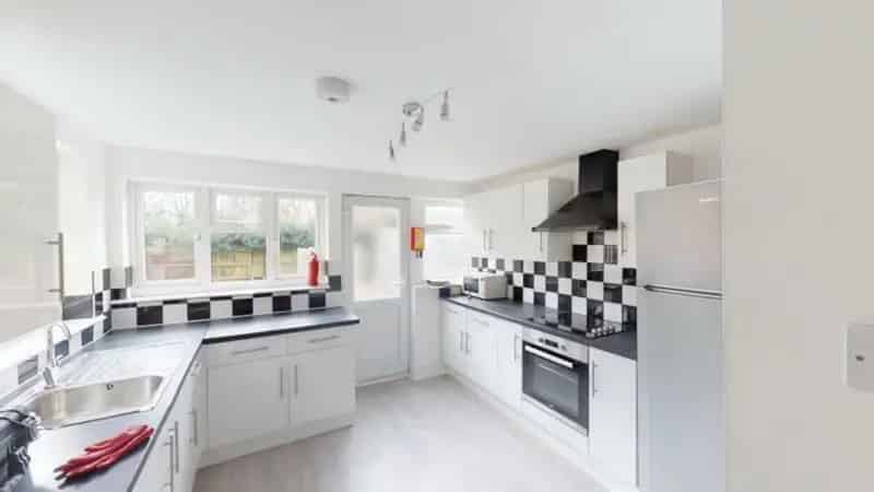 5 Double Ensuite Student House Share Near University of Nottingham